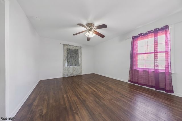 1114 Magie Ave, Elizabeth City, NJ 07208