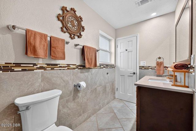 20 Twin River Drive, Ormond Beach, FL 32174