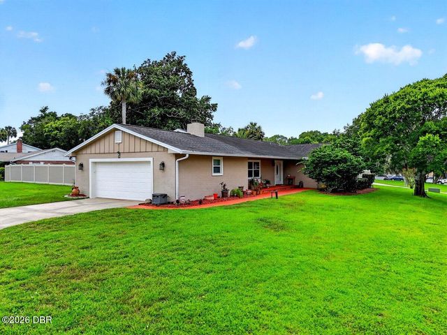20 Twin River Drive, Ormond Beach, FL 32174