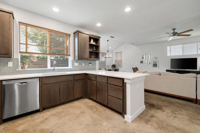 6542 E Lovers Lane, Dallas, TX 75214