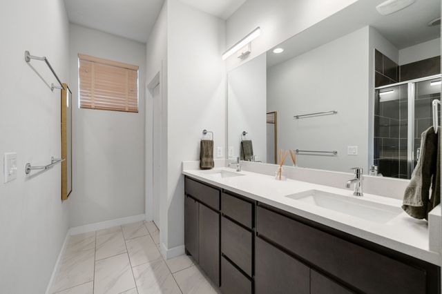 6542 E Lovers Lane, Dallas, TX 75214