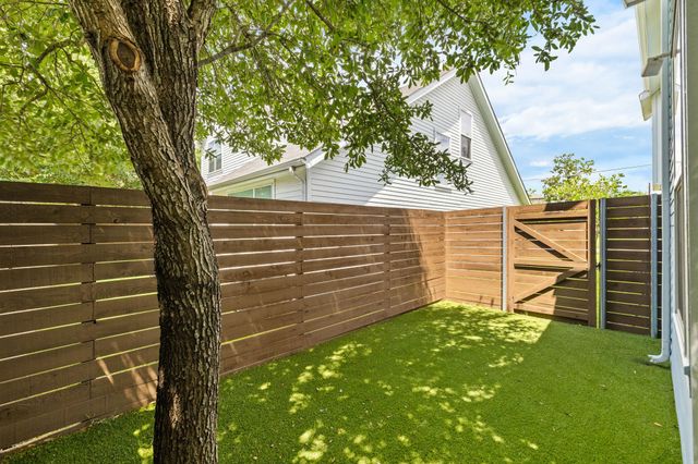 6542 E Lovers Lane, Dallas, TX 75214