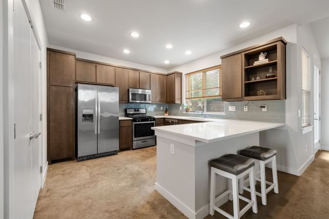 6542 E Lovers Lane, Dallas, TX 75214