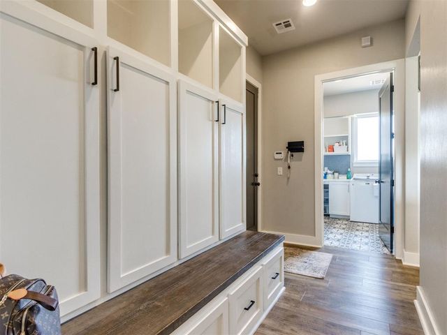 26244 E 868 Road, Cashion, OK 73016