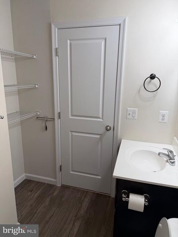 70 HONEYLOCUST CIR, Elkton, MD 21921