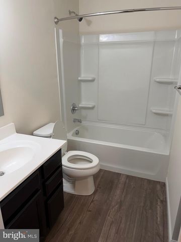 70 HONEYLOCUST CIR, Elkton, MD 21921