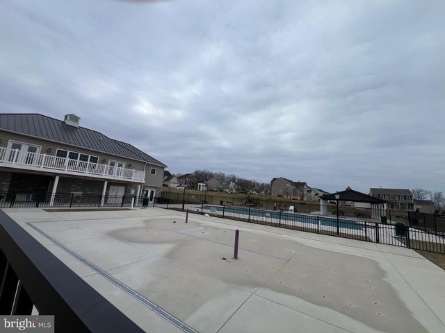 70 HONEYLOCUST CIR, Elkton, MD 21921