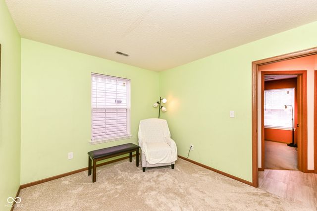 2275 Historic Oaks Boulevard, Indianapolis, IN 46214