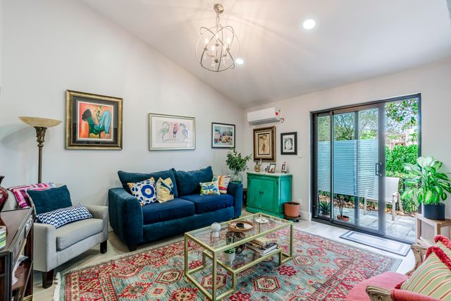 15812 Philodendron Circle, Delray Beach, FL 33484