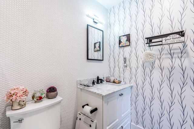 15812 Philodendron Circle, Delray Beach, FL 33484