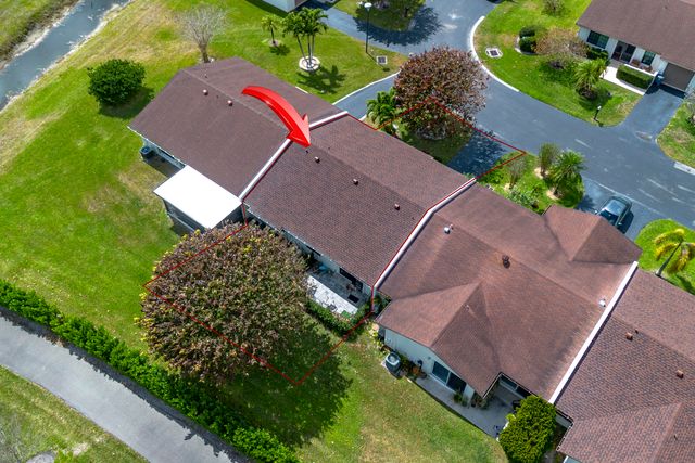 15812 Philodendron Circle, Delray Beach, FL 33484