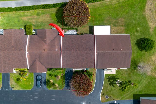 15812 Philodendron Circle, Delray Beach, FL 33484