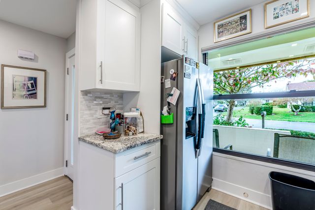 15812 Philodendron Circle, Delray Beach, FL 33484