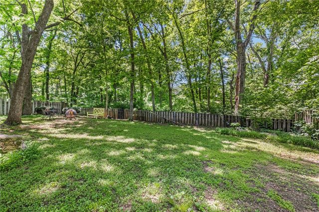 1837 Trillium Lane, Fayetteville, AR 72704
