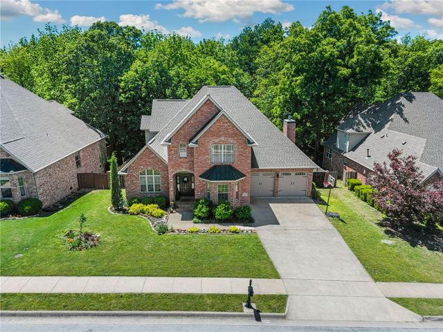 1837 Trillium Lane, Fayetteville, AR 72704