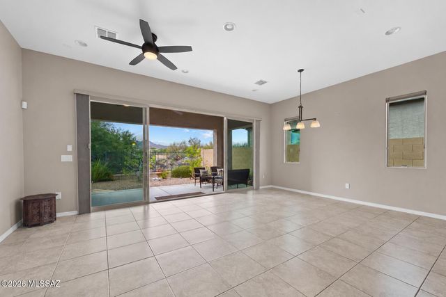 13375 N Cottontop Court, Oro Valley, AZ 85755