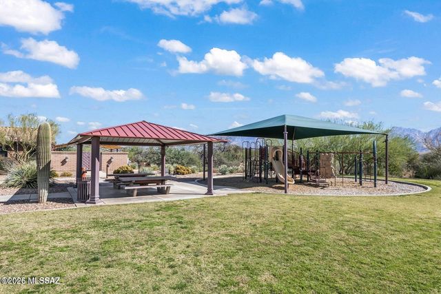 13375 N Cottontop Court, Oro Valley, AZ 85755
