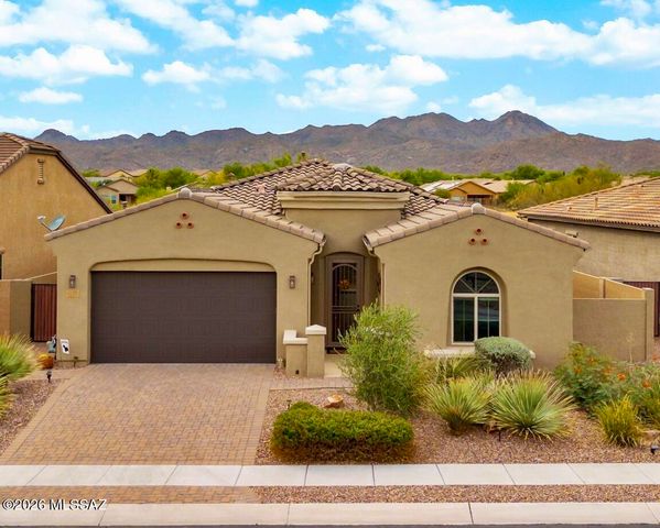 13375 N Cottontop Court, Oro Valley, AZ 85755