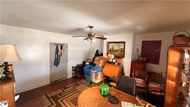 327 Lowell St, Vandergrift, PA 15690