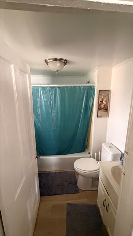 327 Lowell St, Vandergrift, PA 15690