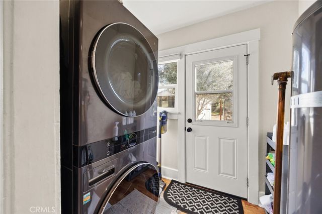 3934 Pontiac, Jurupa Valley, CA 92509