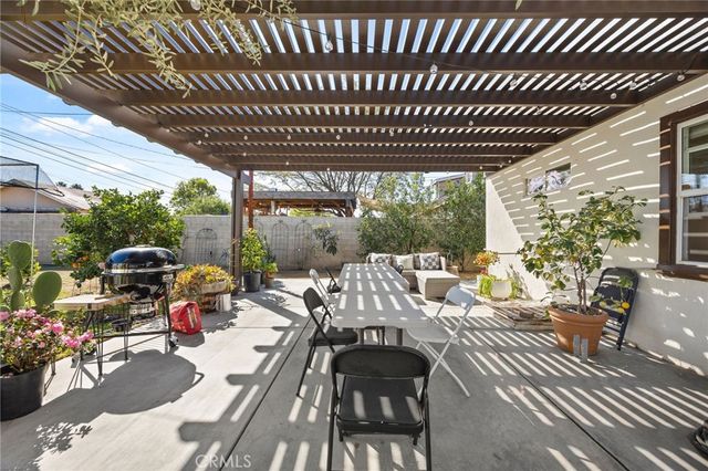 3934 Pontiac, Jurupa Valley, CA 92509