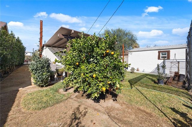 3934 Pontiac, Jurupa Valley, CA 92509