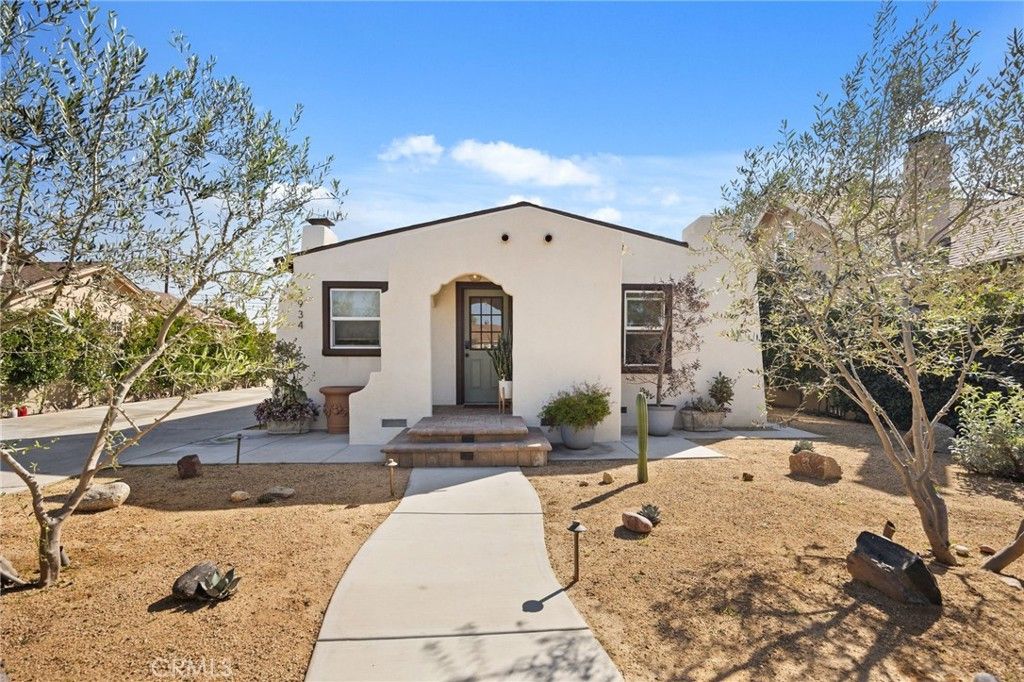 3934 Pontiac, Jurupa Valley, CA 92509