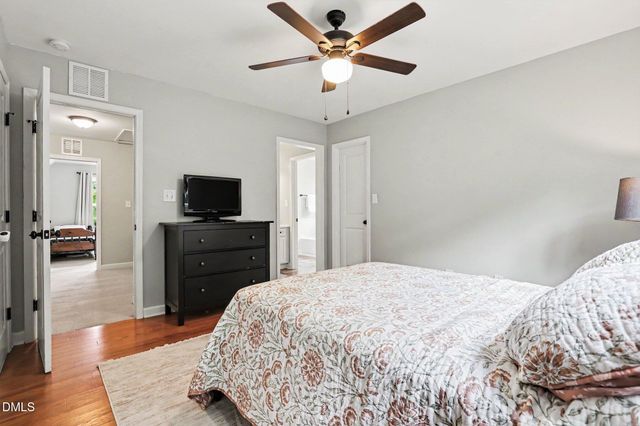 1136 S State Street, Raleigh, NC 27601