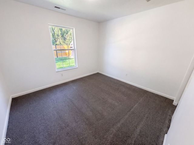 2018 Oakbrooke Court, Avon, IN 46123