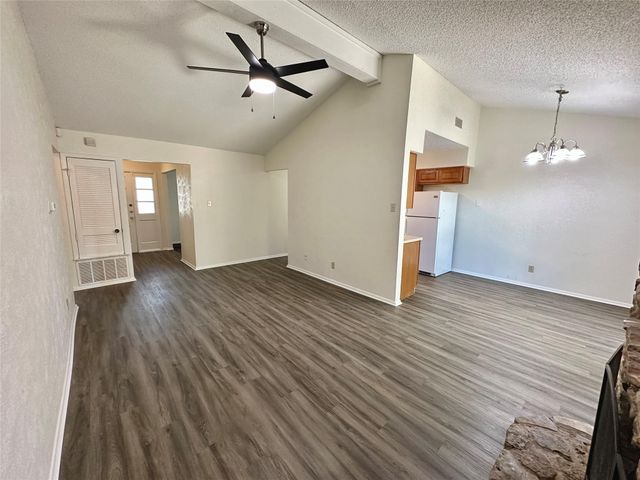 10400 Broken Shoe TRL, Austin, TX 78750