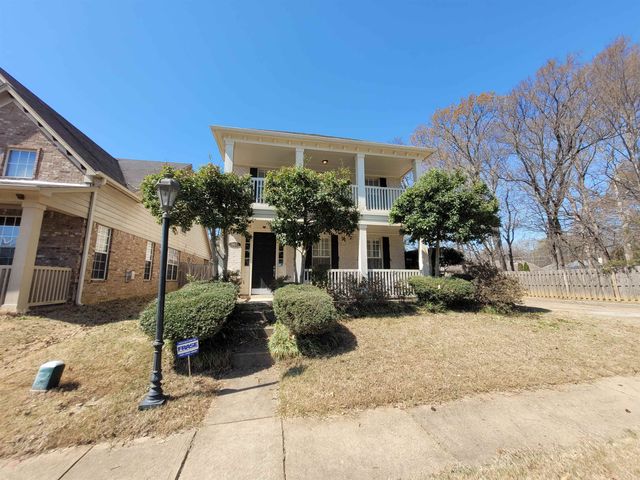 967 CAIRN CREEK DR, Memphis, TN 38018