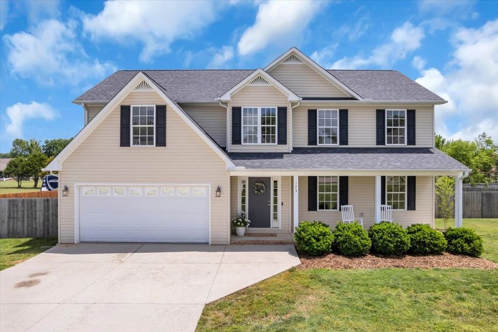 173 W Minster Dr, Baxter, TN 38544