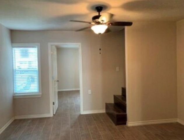 207 Frawley Street, Houston, TX 77009