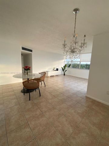 1300 NE Miami Gardens Dr 713E, Miami, FL 33179