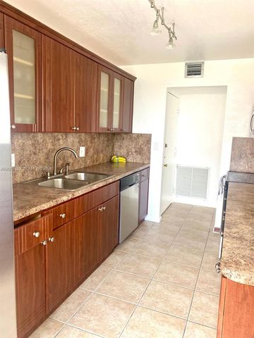 1300 NE Miami Gardens Dr 713E, Miami, FL 33179