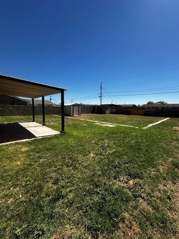 2206 Lyndale Dr, Odessa, TX 79762