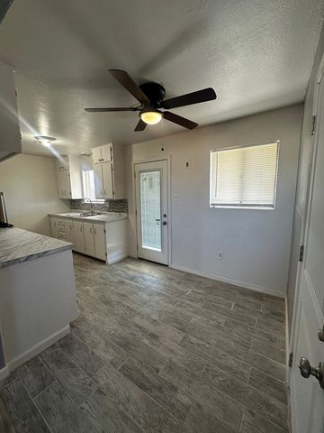 2206 Lyndale Dr, Odessa, TX 79762