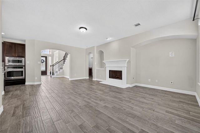 3211 Golden Honey Lane, Richmond, TX 77406
