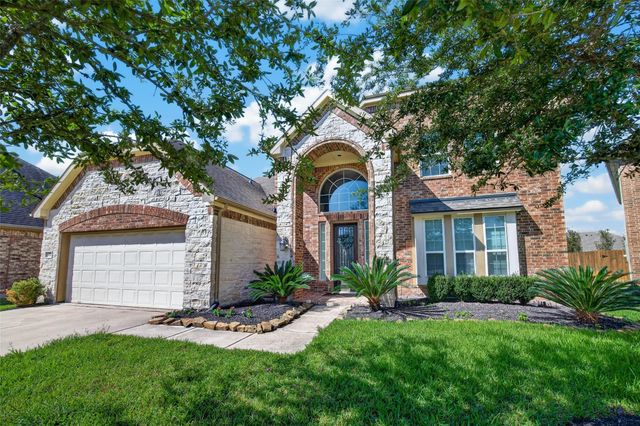 3211 Golden Honey Lane, Richmond, TX 77406