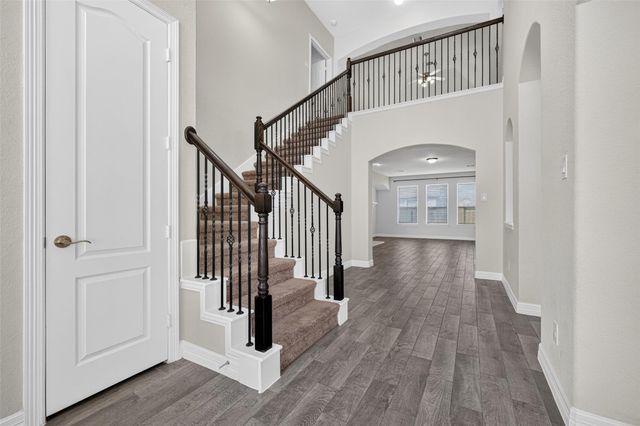 3211 Golden Honey Lane, Richmond, TX 77406