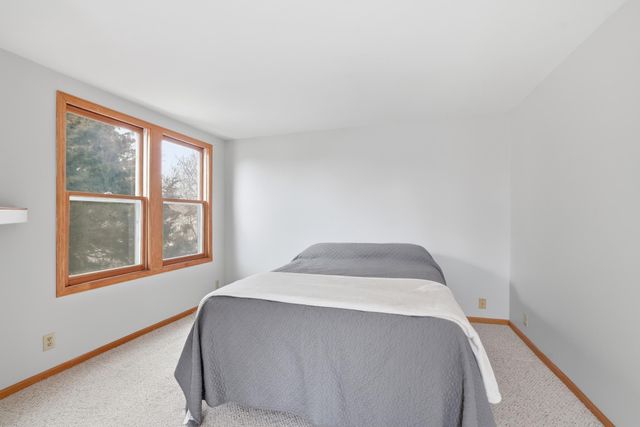 1209 Juno Avenue, Saint Paul, MN 55116