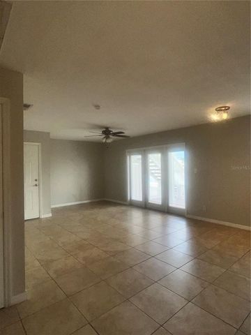 4728 BEACH DRIVE SE B, St Petersburg, FL 33705