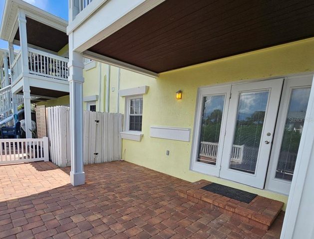 4728 BEACH DRIVE SE B, St Petersburg, FL 33705