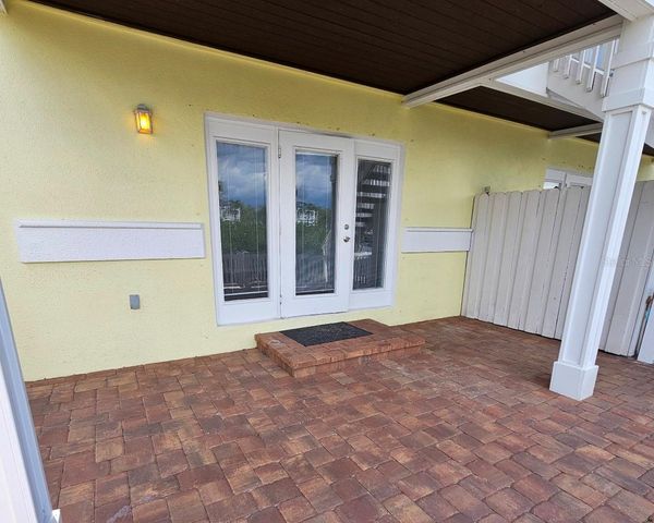 4728 BEACH DRIVE SE B, St Petersburg, FL 33705
