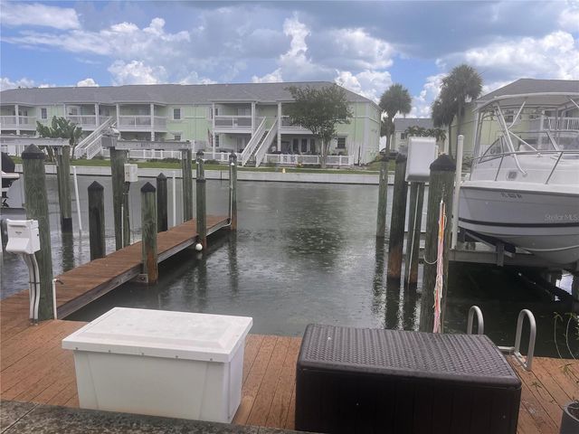 4728 BEACH DRIVE SE B, St Petersburg, FL 33705