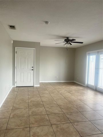 4728 BEACH DRIVE SE B, St Petersburg, FL 33705