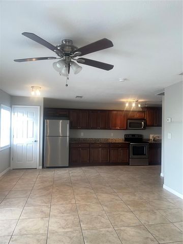 4728 BEACH DRIVE SE B, St Petersburg, FL 33705