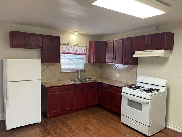 1512 Hilltop Drive, Garland, TX 75042