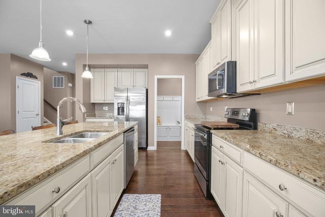 8714 WILMORE LN, Spotsylvania, VA 22553